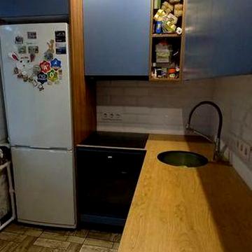 Продам свою 2к квартиру на Амосова