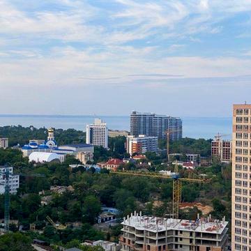 Большая 2к с террасой в Аркадии