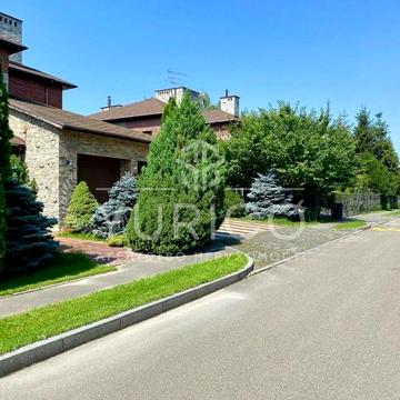 Оренда будинку Романків. 4 спальні. 15 соток землі.