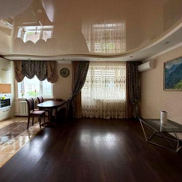 Продаж 3к квартири в центрі з ремонтом
