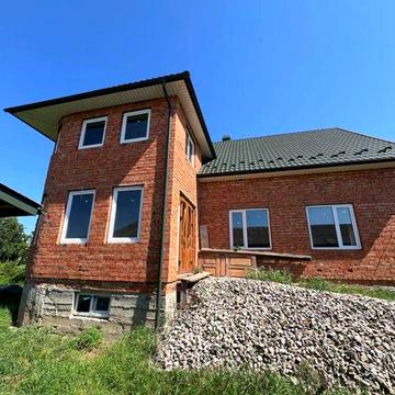 Продаж будинку  та літньої кухні з можливістью розтермінування