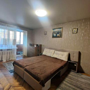 Продаж БЕЗ Комісії 1 к кВ на с Дарниці .