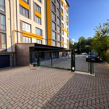 Терміновий продаж зданої квартири з частковим ремонтом