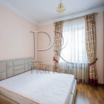 Продаж 2 кімн. кв-ри сталінка по вул.Вільгельма Котарбинського,8