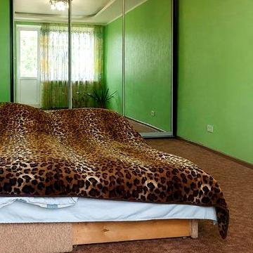 Продам 1 кімнатну квартиру з ремонтом, 2 поверх, Роменська, район Педуніверситет