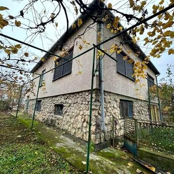 Продаж будинку біля Ужгорода