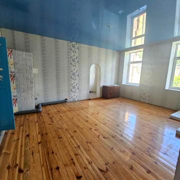 Продаж 2 кім. квартири у центрі міста, можливо під комерційну діяльність!