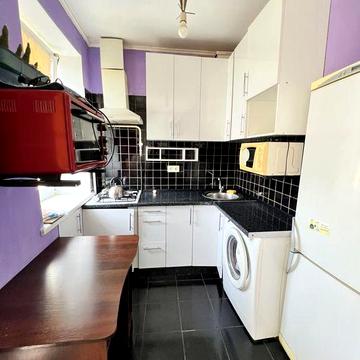 ПРОДАМ  укомплектовану ТЕХНІКОЮ та МЕБЛЯМИ  1кім.кв.  29900$