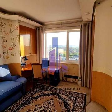 Продаж 3к квартири вул. Райдужна 65. Райдужний масив. Воскресенка.