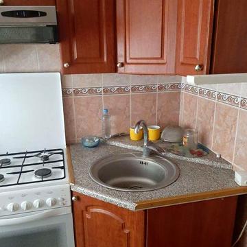 Сдам 1 комнатную квартиру на 2 м этаже проспект Аэрокосмический, Матросова