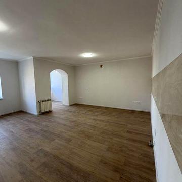 Продам квартиру-стідію в центрі