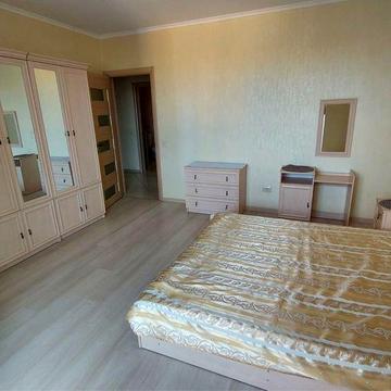 Оренда квартири в новобудові ЖК Паркове містечко, поруч парку та озера.