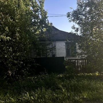 Продам будиночок /барак з ділянкою