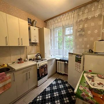 Оренда 1 кімн кв-ри в Самому Центрі біля парку "Богдана Хмельницького"