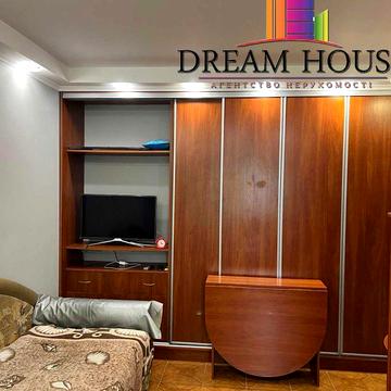 Продаж 1 к квартири з ремонтом
