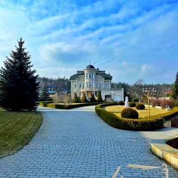 БЕЗ%Оренда 4-х поверхового будинку 800м2, Іванковичі, Круглик