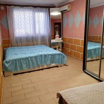 Сдам квартиру .4 станция большого фонтана парк победы от хозяина