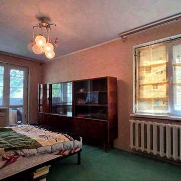 Продаж 3 кімнатної квартири в центрі