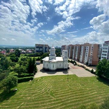 100% РЕАЛЬНИЙ ВАРІАНТ!  2-кім VIP «новобудова» РУСЬКА  (р-н нового McDonalds, р-н меблів МАЙЯ) БАЛКОН, встановили КОНДИЦІОНЕР!
