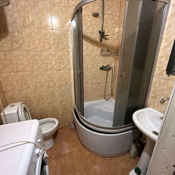 Академіка Заболотного вул., 21