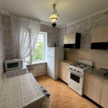 Оренда квартири вул. Симиренка 12А