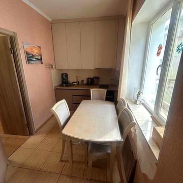 Квартира 26 м² з ремонтом, Лазарева/ Високий провулок/ Мечникова