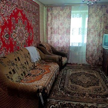 Продам 2 -х комнатную квартиру  в г. Шостка, микрорайон Капсуль..
