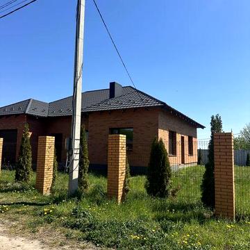 Продаю американку,гарна територія та зручне планування!