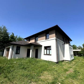 Будинок в Петропавлівській Борщагівці