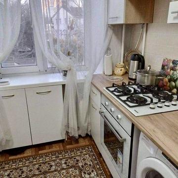 Длительно 1 кв,р-н 4 школы,4/5