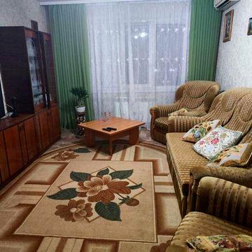 здам 3 кімн квартиру   Ліски 2 поверх все роздільно меблі техніка лоджія та балкон ,поруч ринок АТБ школи садочки