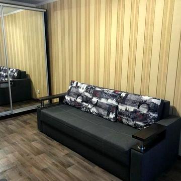 Сдам 1 ком кв м 23 Августа, 7/9,8000грн
