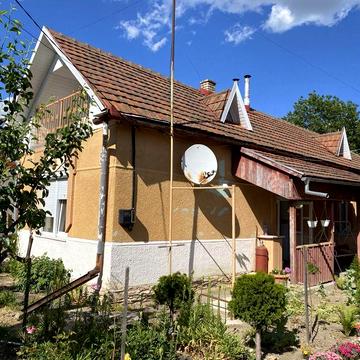 Продається будинок в Берегове