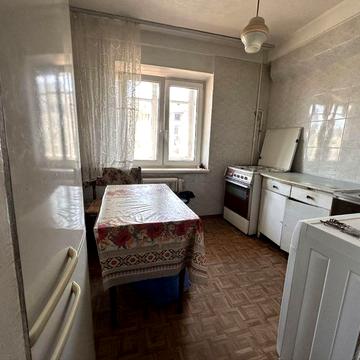 Продається 2-к квартира 56 м2, 6/9, Метро Лук’янівська, вул Мурашко 4