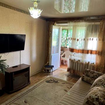 Сдам уютную 1-комнатную квартиру (техника,мебель).