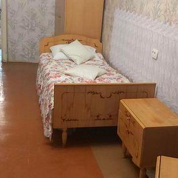 Продам трёхкомнатную квартиру на Тополе-2
