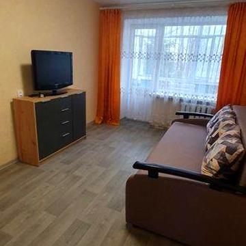 Здам 2х кімнатну по кільцю