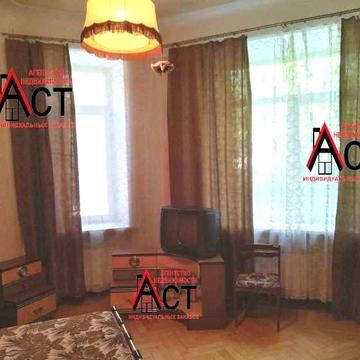 Продам 3 комнатную кв. район метро Я. Мудрого, ул. Дарвина!