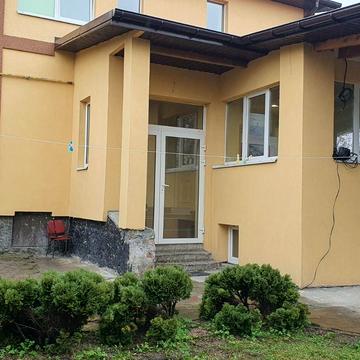 Маневрова вул.
