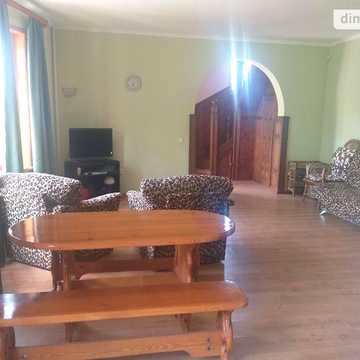 Довгострокова оренда 3к Дім Красива вулиця