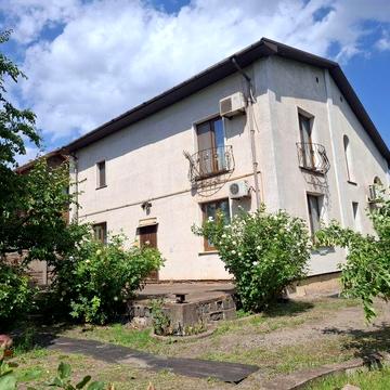 Продам шикарний будинок на Дзержинке