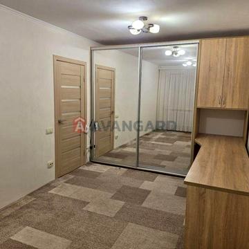 Продаж 1 кімнатної квартири з ремонтом.