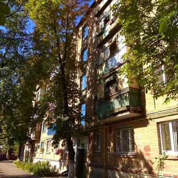 Шулявка,Тихого (Виборзька ) 91 А (метро "Шулявська"-"Берестейська" - 1500м.)