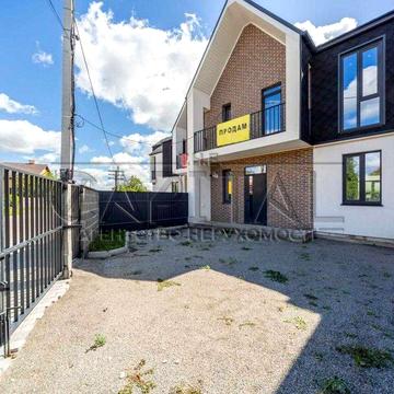 Продажа таунхауса, Бровары, 2 спальни+кухня-студия