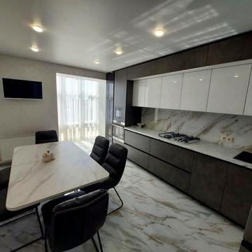 Продаж 2 кім, вул. С.Монюшка, 70 м2, 8/9 пов.