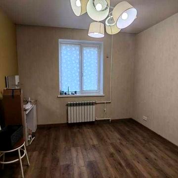 Продам 2 комнатная квартира на Холодной Горе улучшенка