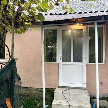 Оренда будинку в с.Іза