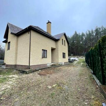 Капітальний цегляний будинок 173 м² серед лісу! 10 соток