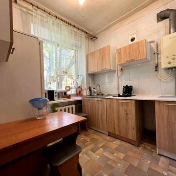 Продам 2-х кімнатну квартиру на Адміральському проспекті (324-617)