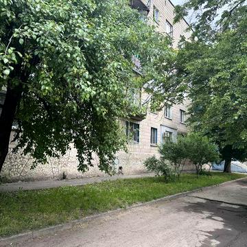 Продам 1 кім. на вул. Кременчуцькій